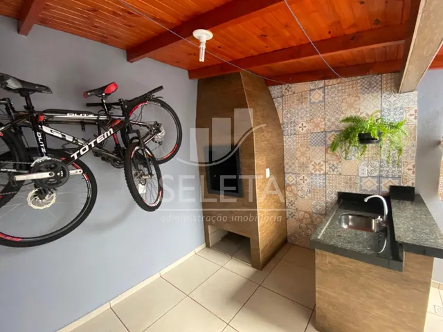 Imagem 4: Casa À Venda com 3 Quartos, santa Felicidade, Cascavel - Pr