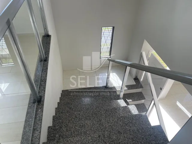 Imagem 8: Lindo Sobrado seminovo à venda, com 170,19m2, de esquina, Parque São Paulo, CASCAVEL