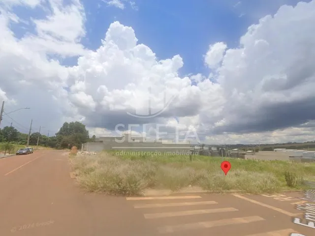 Imagem: Terreno de esquina a venda na região norte