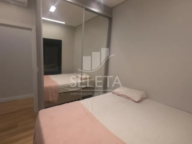 Imagem 14: Casa À Venda, Centro, Cascavel - Pr - 03 Suítes - Semi-Mobiliada, 297M Privativos, Terreno 497M