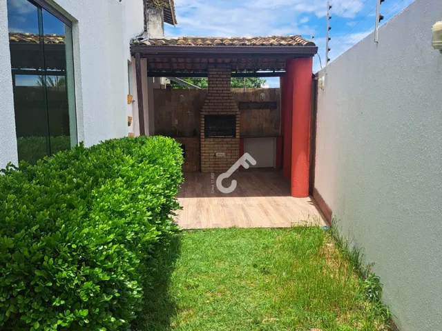 Imagem 4: IPITANGA, Lauro de Freitas. Duplex composto de 4 quartos sendo 2 suítes, 300m² área