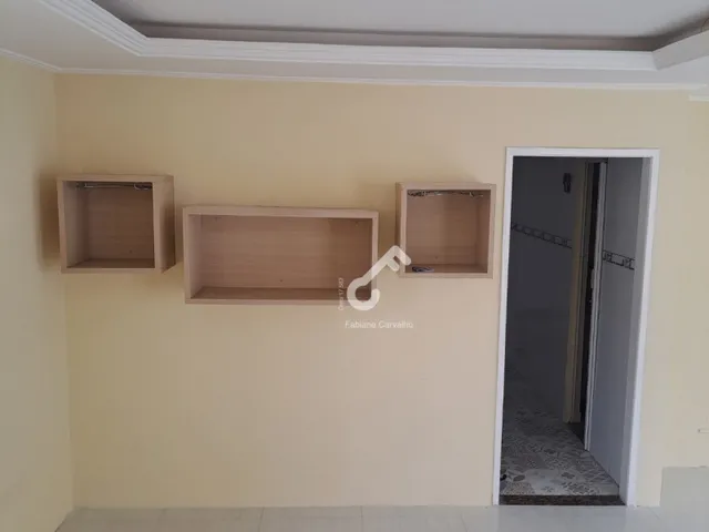 Imagem 8: IPITANGA, Lauro de Freitas. Duplex composto de 4 quartos sendo 2 suítes, 300m² área