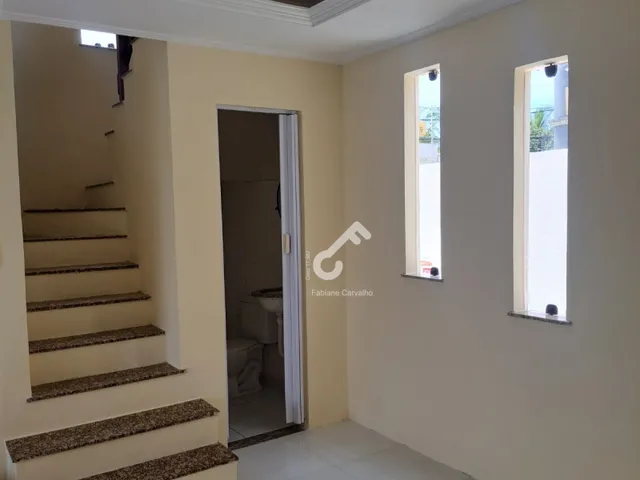 Imagem 10: IPITANGA, Lauro de Freitas. Duplex composto de 4 quartos sendo 2 suítes, 300m² área