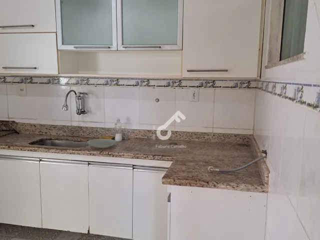 Imagem 12: IPITANGA, Lauro de Freitas. Duplex composto de 4 quartos sendo 2 suítes, 300m² área