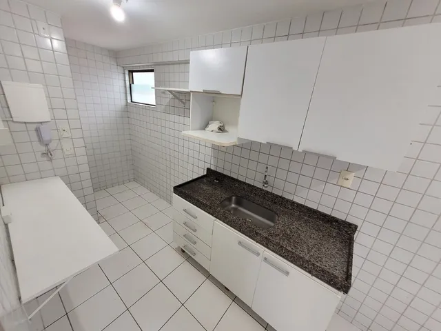 Imagem 2: Apartamento com 3 Dormitórios À Venda, 61 M² por R$ 450.000,00 - Boa Viagem - Recife/Pe
