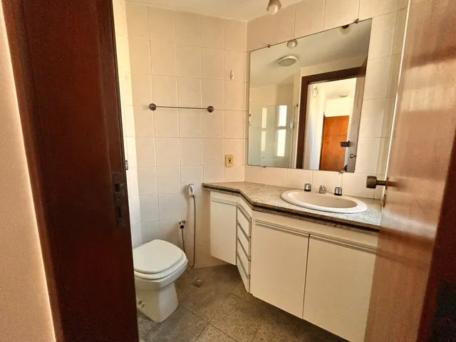 Imagem 5: Apartamento de 3 quartos para locação no Lourdes próximo a Praça Marília de Dirceu