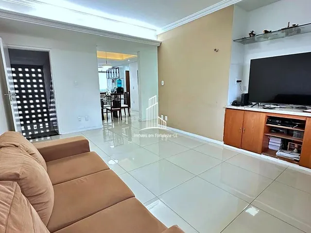 Imagem: O apartamento possui 3 Dormitórios, 1 Suíte, 3 Banheiros,