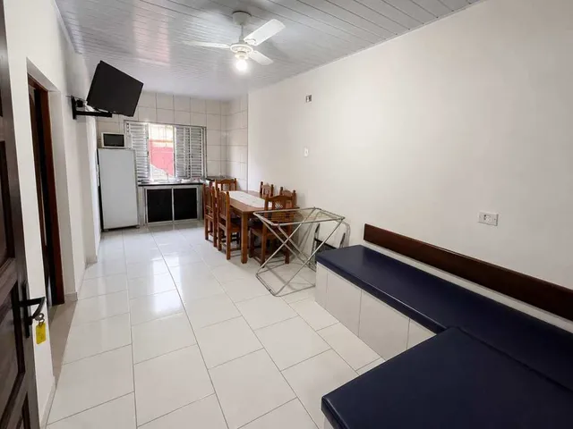 Imagem 3: Casa À Venda em Guaratuba, Coroados, com 2 Quartos, 225M²