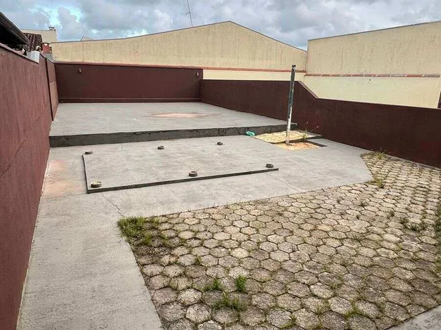 Imagem 6: Casa À Venda em Guaratuba, Coroados, com 2 Quartos, 225M²