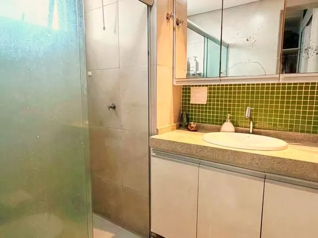 Imagem 16: Vendo Apartamento no Vita Residence - 2 Quartos - Reformado - Closet - Andar Alto