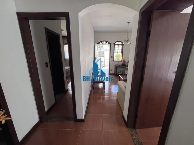 Imagem 11: Casa Colo 2 Quartos com Suíte e 4 Vagas de Garagens no Bairro Castelo - Belo Horizonte/Mg