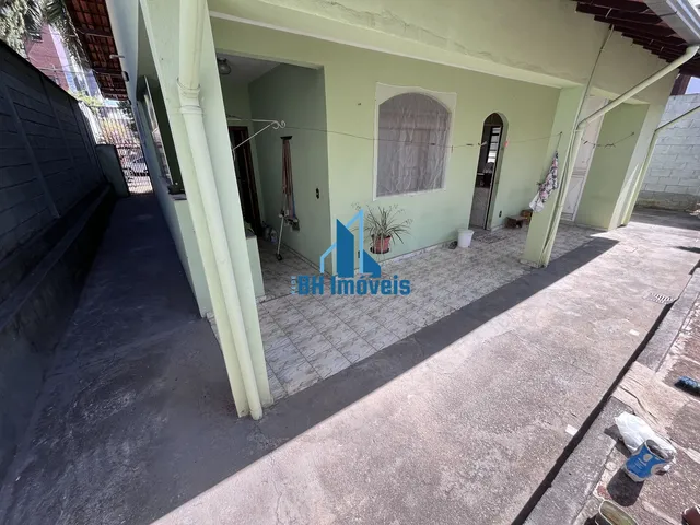 Imagem 7: Casa Colo 2 Quartos com Suíte e 4 Vagas de Garagens no Bairro Castelo - Belo Horizonte/Mg