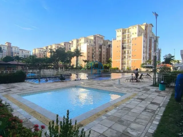 Imagem: O apartamento possui 2 Dormitórios, 2 Suítes, 1 Banheiro,