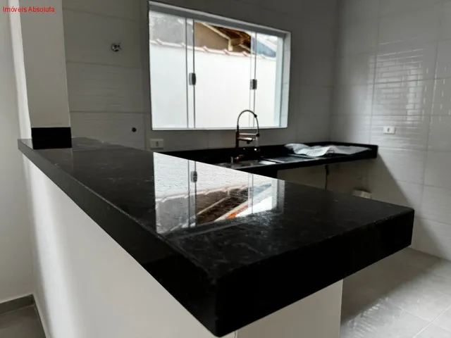 Imagem 4: Casa Nova com Piscina