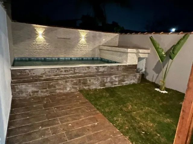 Imagem 15: Casa Nova com Piscina