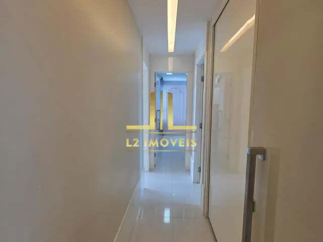 Imagem 10: APARTAMENTO - 3 SUÍTES - 195M² - NASCENTE - ANDAR ALTO - 03 VAGAS - PITUBA