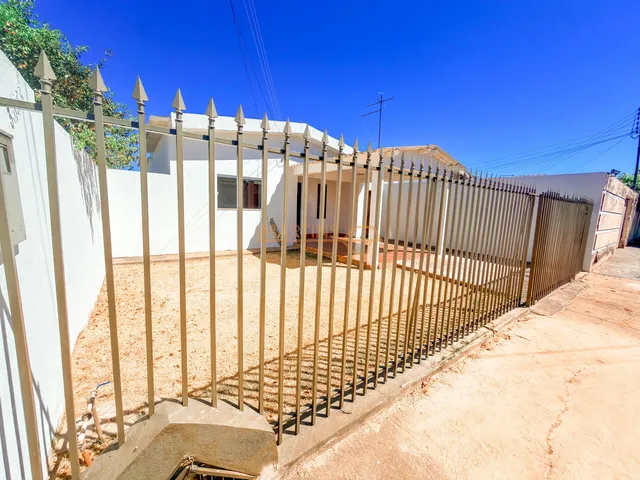 Imagem: Casa à venda no bairro Goiás - Araguari/MG