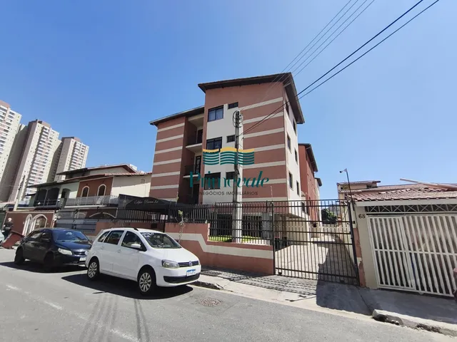 Imagem: O apartamento possui 2 Dormitórios, 1 Banheiro, 1 Vaga na