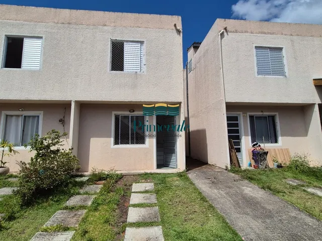 Imagem: A casa possui 2 Dormitórios, 2 Banheiros, 2 Vagas na