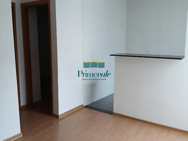 Imagem: O apartamento possui 2 Dormitórios, 1 Banheiro, 1 Vaga na