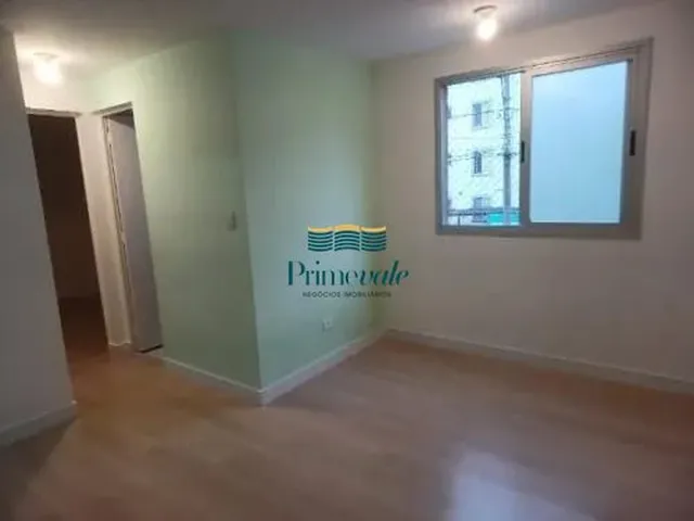 Imagem: O apartamento possui 2 Dormitórios, 1 Banheiro, 1 Vaga na