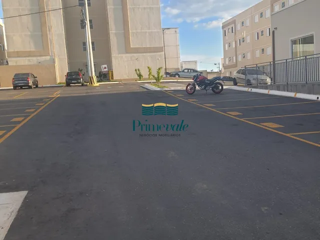 Imagem: O apartamento possui 2 Dormitórios, 1 Banheiro, 1 Vaga na