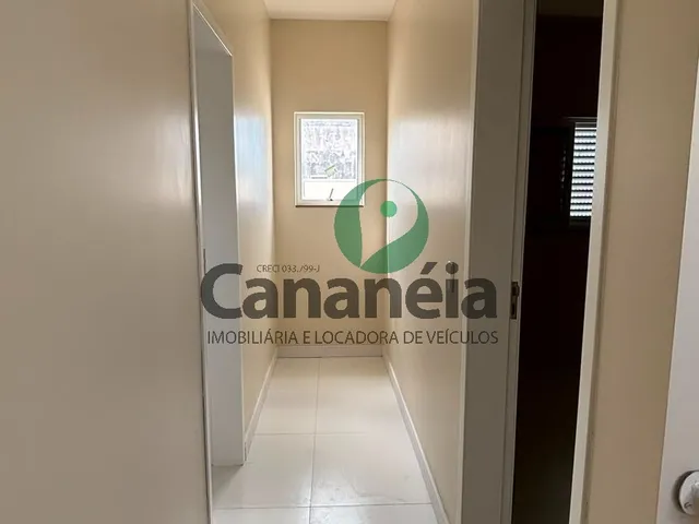 Imagem 8: Sobrado Novo com 3 Dormitórios Disponível para Locação Fixa na Chácara Renascença - Cananéia / Sp