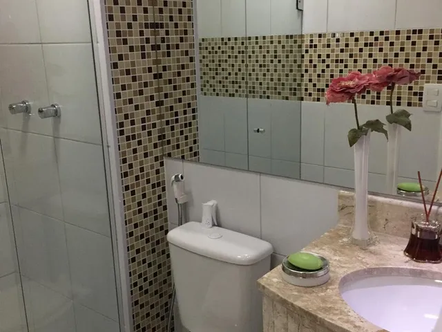 Imagem 12: Alugo Apartamento de 67m2 semi-mobiliado nascente no Brisas Club com 2/4, suíte