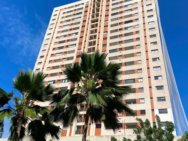 Imagem 4: Alugo Apartamento de 67m2 semi-mobiliado nascente no Brisas Club com 2/4, suíte