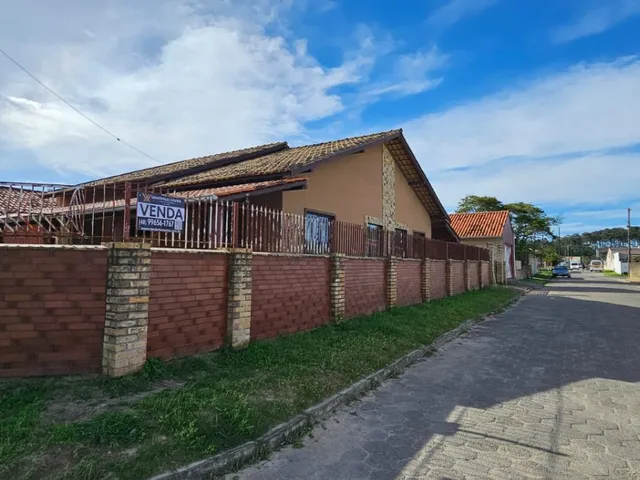 Imagem: Venda - Casas - 3 dormitórios - - Laguna
