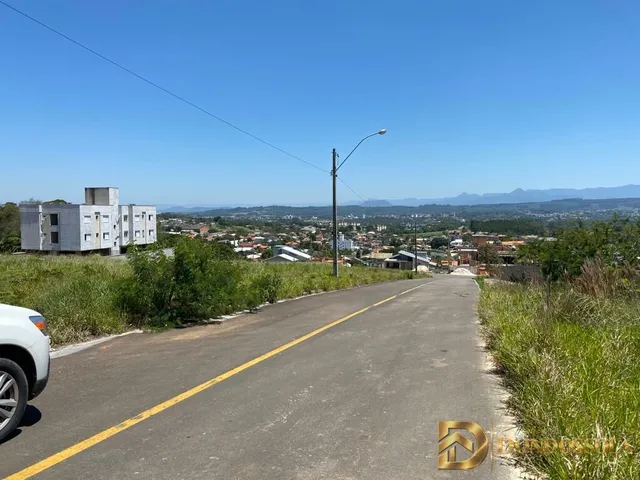 Imagem: Loteamento Parque dos Ipês. Terreno Lotes