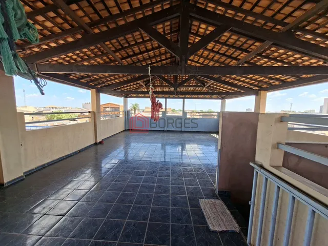 Imagem 5: Casa Duplex no Centro