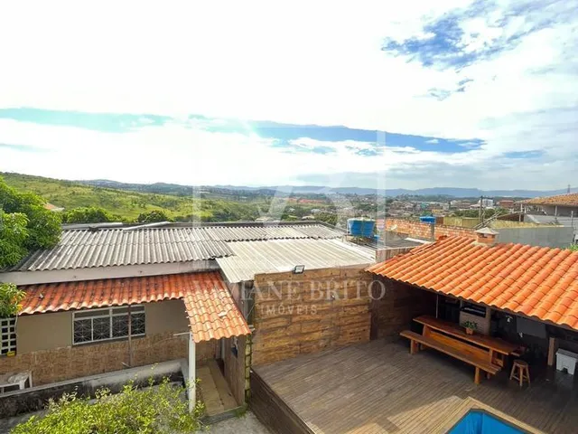 Imagem 4: Casa à venda, 5 quartos, 1suíte com Hidro, Próximo ao Partage Shopping (2 casas
