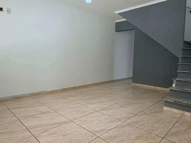 Imagem 5: Casa para alugar em Guarulhos, Vila Augusta, com 3 quartos, 250m²