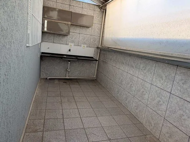 Imagem 2: Casa para alugar em Guarulhos, Vila Augusta, com 3 quartos, 250m²