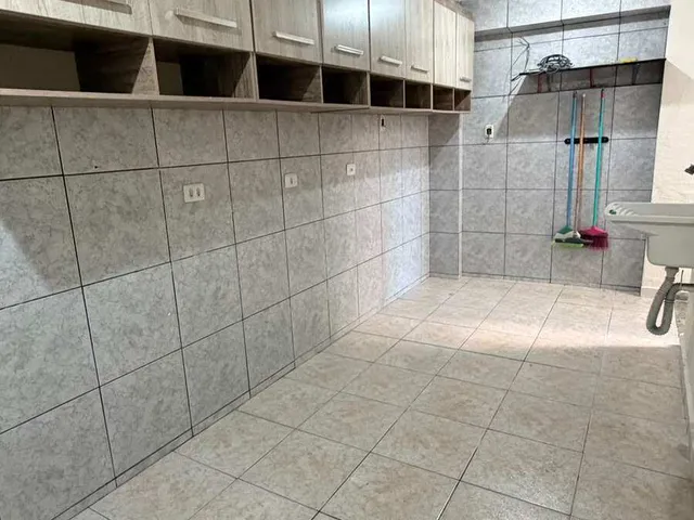 Imagem 12: Casa para alugar em Guarulhos, Vila Augusta, com 3 quartos, 250m²