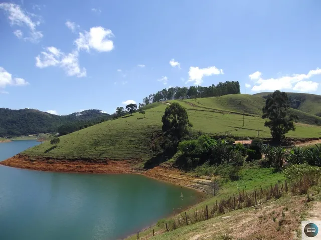 Imagem: Fazenda na Represa de Paraibuna