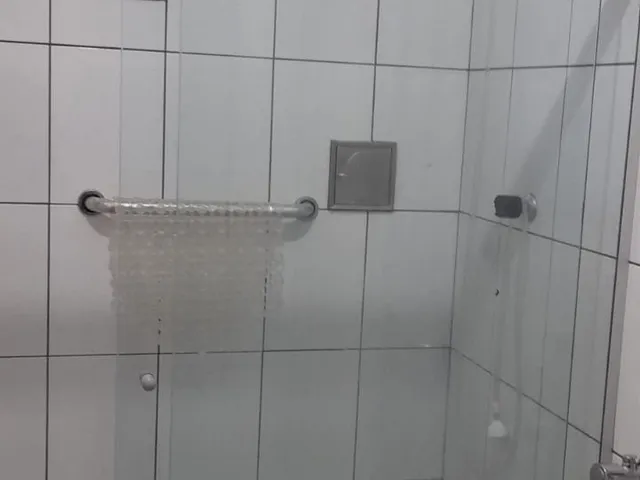 Imagem 9: Casa à venda em Vitória da Conquista-BA, bairro Candeias, 3 quartos, 1 suíte, 225m²