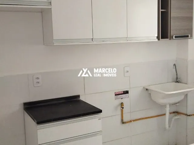 Imagem 11: Alugo, apto padrão de 2º andar com 2/4 e armários na cozinha em condomínio com