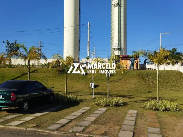 Imagem 7: Alugo, apto padrão de 2º andar com 2/4 e armários na cozinha em condomínio com