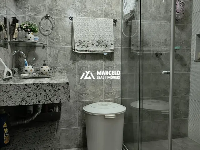 Imagem 6: Vendo casa 3 quartos sendo 1 suíte com armários planejados, 3 salas, cozinha com