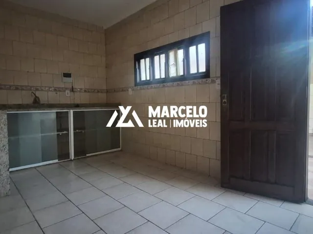 Imagem 4: VENDO CASA GRANDE COM PREÇO PEQUENO NO BAIRRO IBIRAPUERA - GARÁGEM PRA 03 CARROS