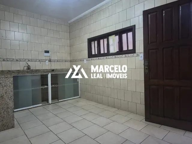 Imagem 11: VENDO CASA GRANDE COM PREÇO PEQUENO NO BAIRRO IBIRAPUERA - GARÁGEM PRA 03 CARROS