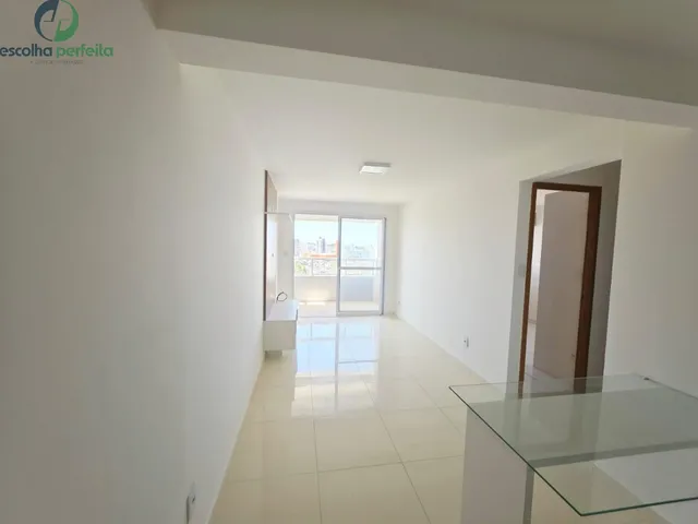 Imagem: O apartamento possui 1 Dormitório, 1 Banheiro, 1 Vaga na