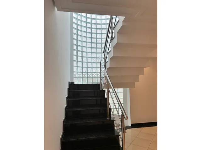 Imagem 8: Casa à venda em São Paulo, Vila Brasílio Machado, com 4 quartos, 250m²