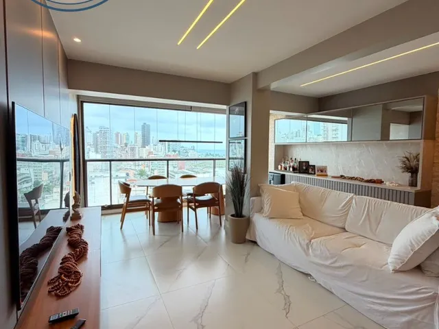 Imagem: O apartamento possui 1 Dormitório, 1 Suíte, 1 Banheiro, 1