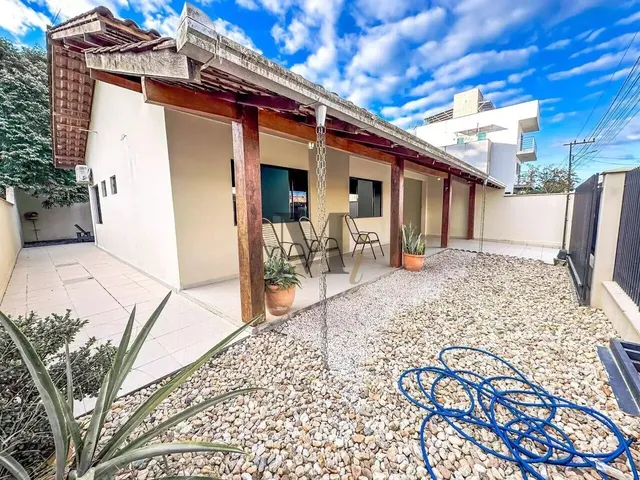 Imagem: Casa completamente reformada no Itacolomi
