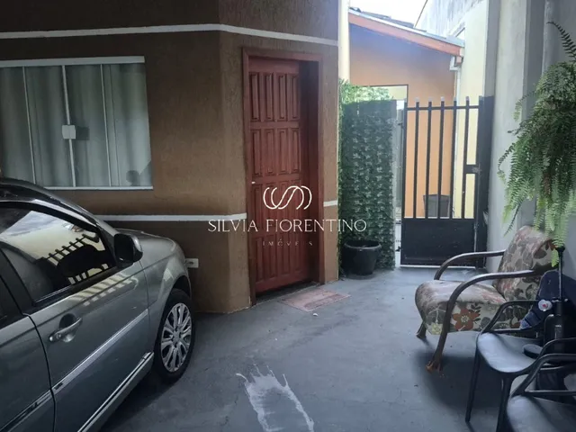 Imagem: A casa possui 2 Dormitórios, 1 Banheiro, 1 Vaga na