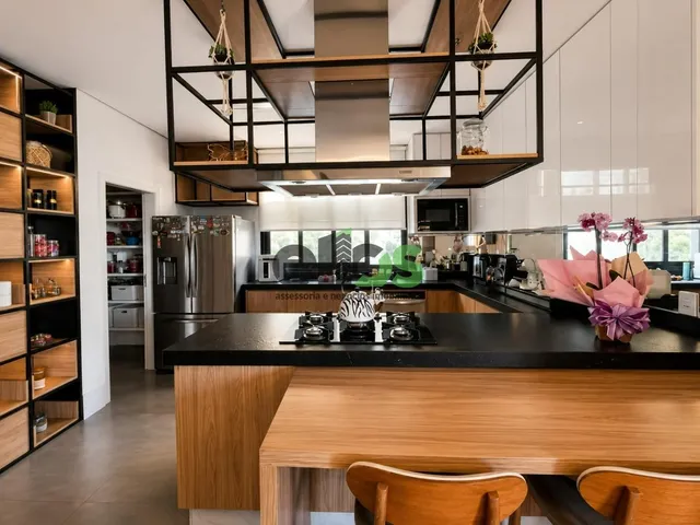 Imagem 6: Casa ALTO PADRÃO COMPLETA EM PLANEJADOS/MOBILIADA, 03 suítes c/ closet, 820m² de