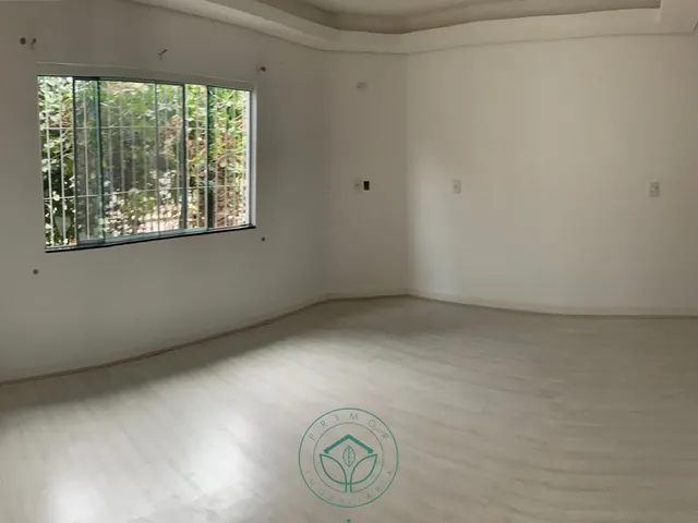 Imagem 13: Casa com 3 quartos com uma suíte no Centro